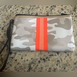 HAUTE SHORE Camouflage and Orange Clutch